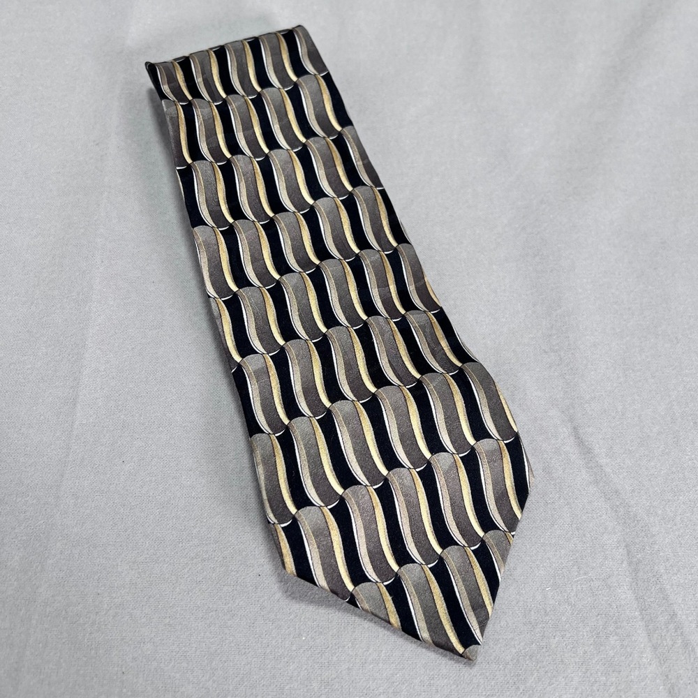 Arrow Silk Necktie Abstract Geometric Wavy Patterned Designer Tie Menswear 4x58